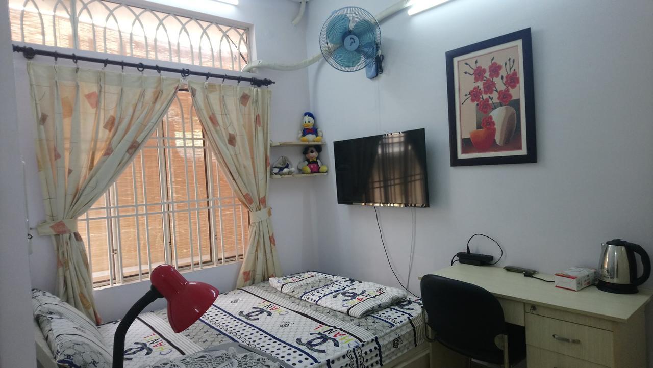 Thuy Huong Homestay Ho Chi Minh City Exterior photo